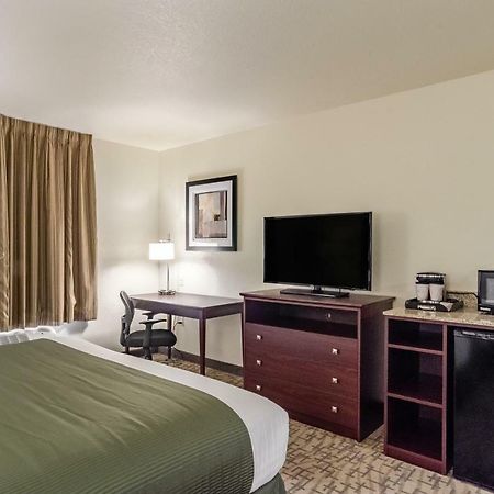 Cobblestone Inn & Suites - Bridgeport 외부 사진