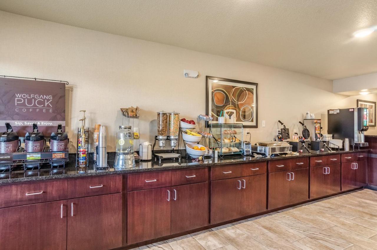 Cobblestone Inn & Suites - Bridgeport 외부 사진